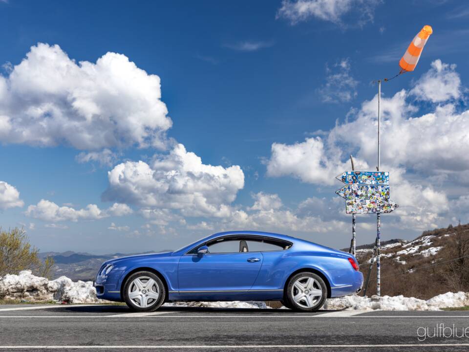 Image 4/75 of Bentley Continental GT (2004)