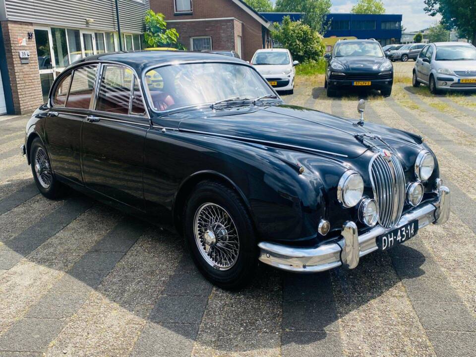 Bild 47/50 von Jaguar Mk II 3.4 (1962)