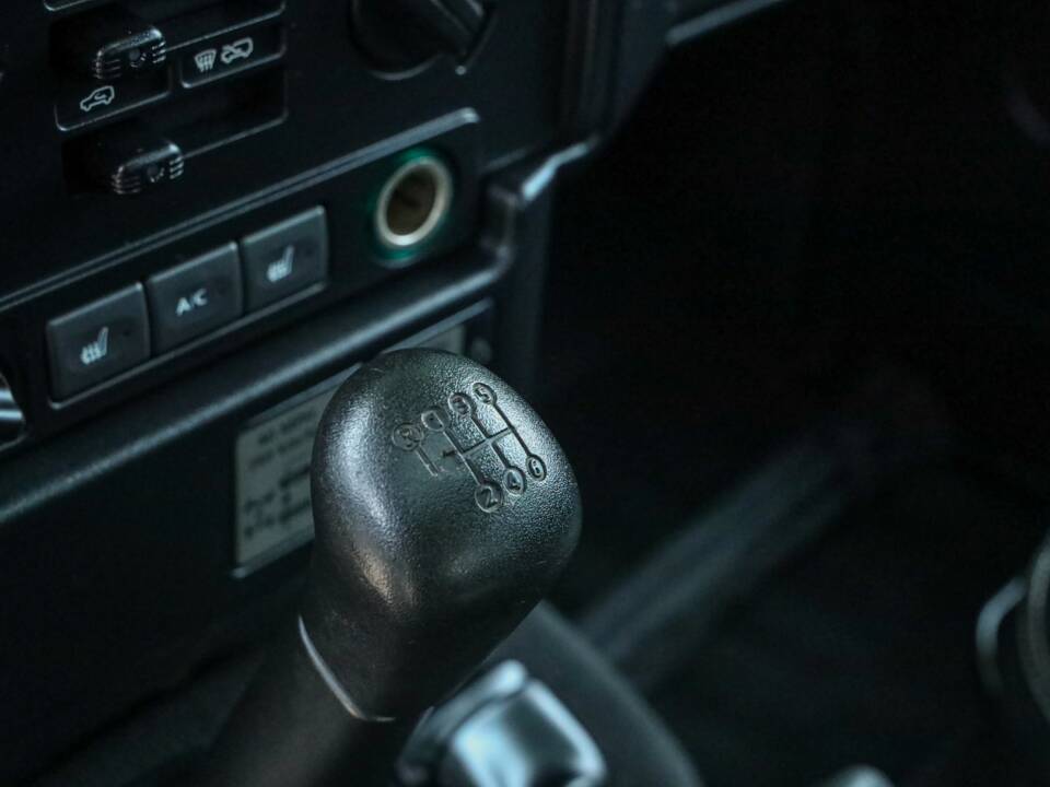 Obraz 12/50 pojazdu Land Rover Defender 90 (2013)