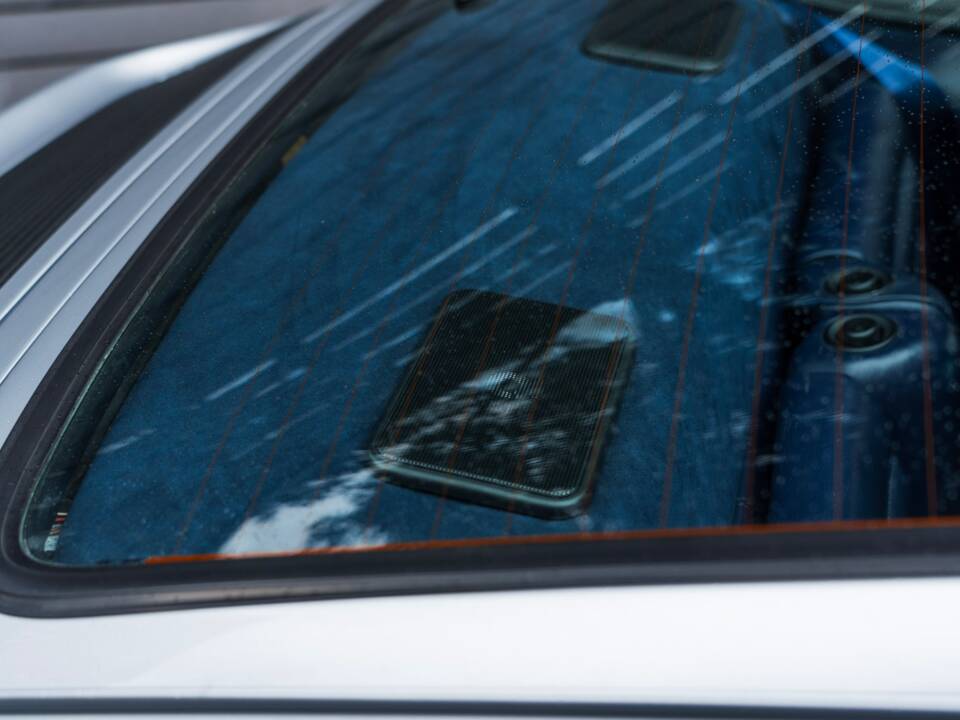 Afbeelding 49/61 van Porsche 911 Carrera 4 (1990)