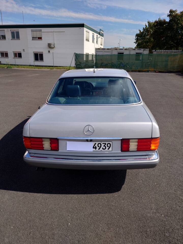 Afbeelding 7/14 van Mercedes-Benz 500 SE (1987)