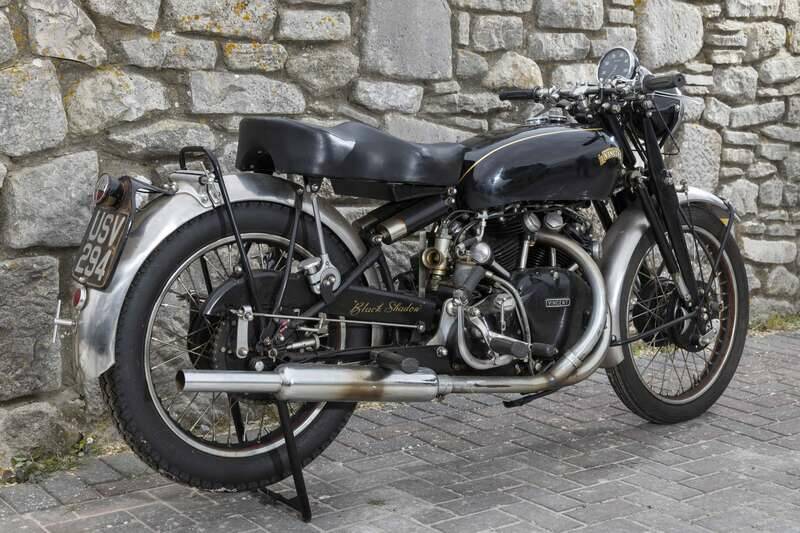 Bild 36/44 von Vincent Black Shadow C (1952)
