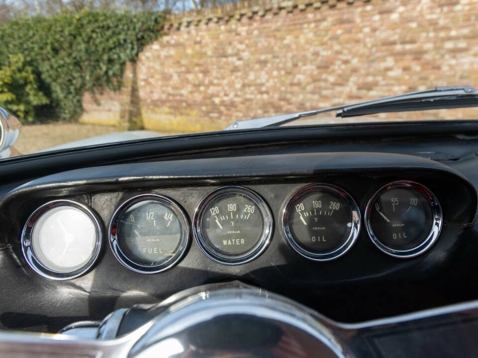 Bild 29/50 von Ferrari 250 GT/L Lusso (1964)