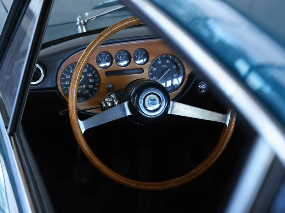 Bild 15/50 von Lancia Fulvia Sport 1.3 (Zagato) (1967)