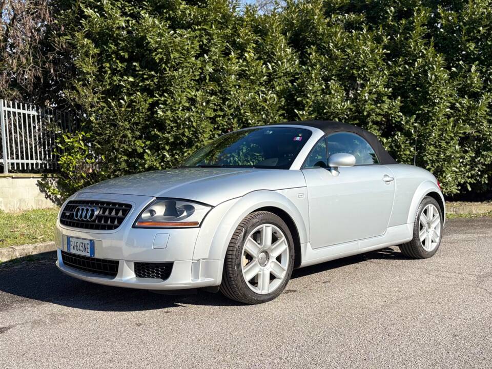 Image 1/25 of Audi TT 3.2 quattro (2004)