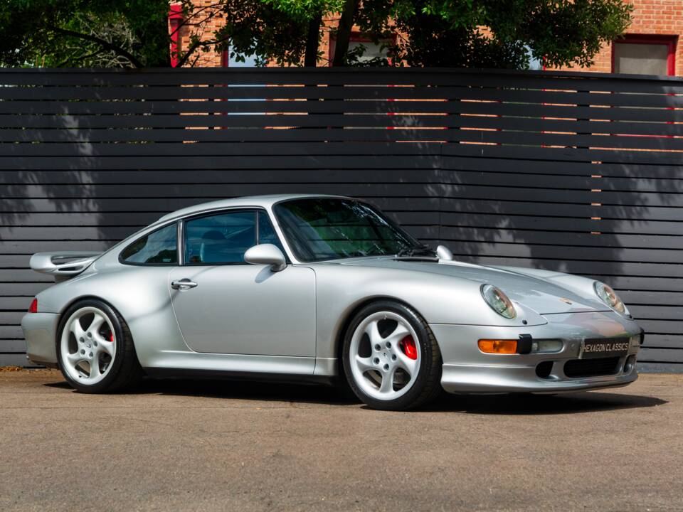 Bild 1/58 von Porsche 911 Carrera 4S (1996)