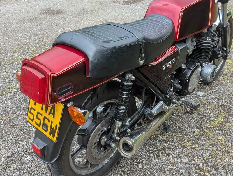 Image 17/33 de Kawasaki DUMMY (1981)