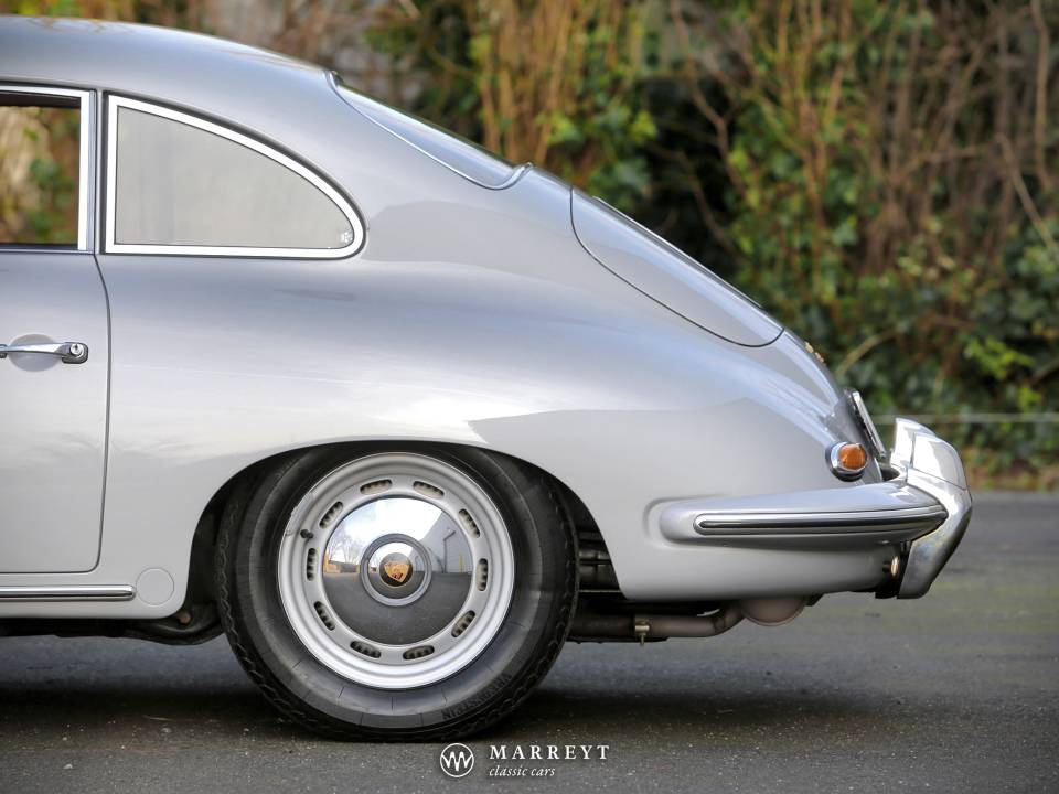 Image 29/50 de Porsche 356 B 1600 Super 90 (1960)