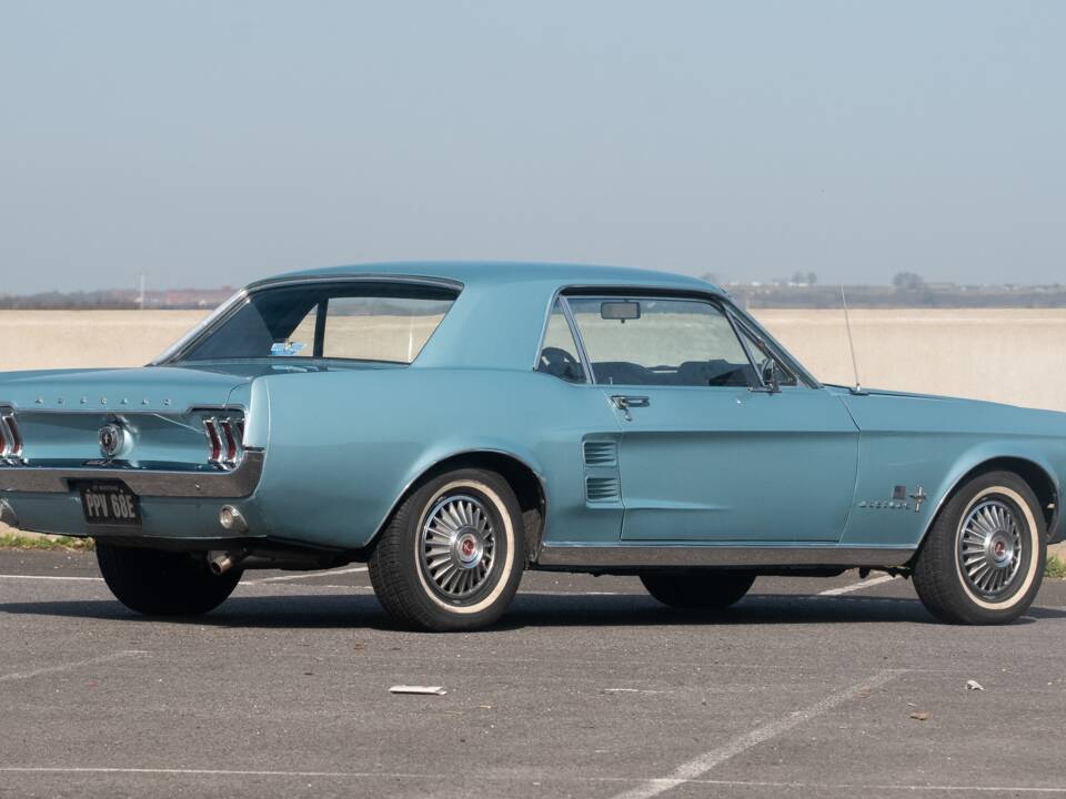 Image 3/50 of Ford Mustang 200 (1967)