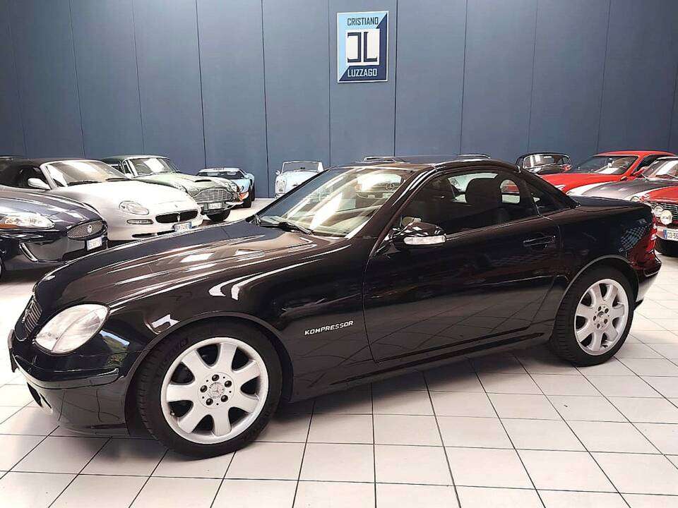 Bild 3/54 von Mercedes-Benz SLK 230 Kompressor (2002)