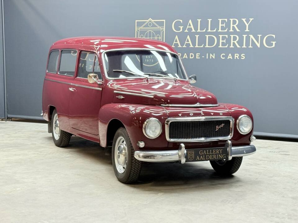 Image 22/50 of Volvo P 210 Duett (1962)