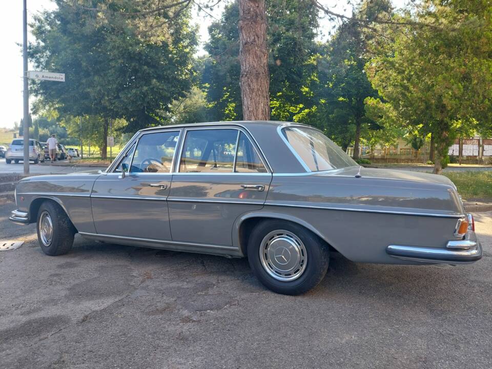 Imagen 6/14 de Mercedes-Benz 280 SE (1968)