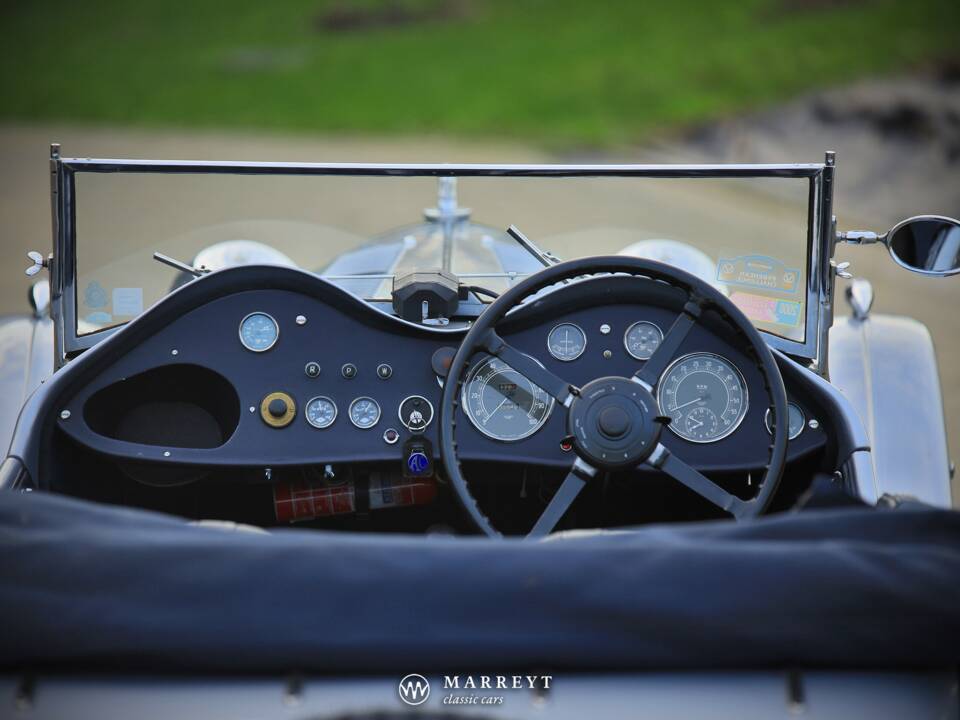 Image 20/22 of AC Six 16/80 (1936)