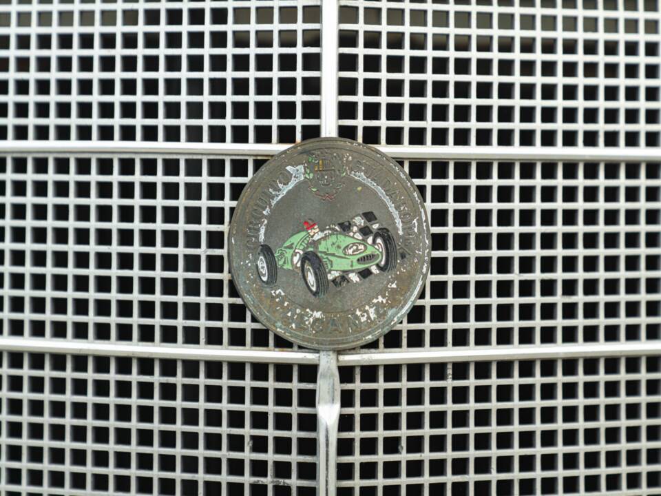 Imagen 22/50 de Mercedes-Benz 220 S b (1967)