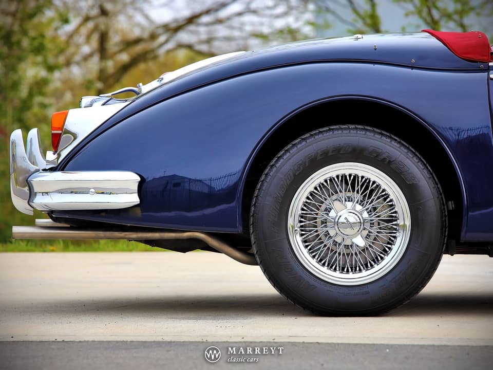 Image 26/78 of Jaguar XK 150 3.4 S OTS (1958)