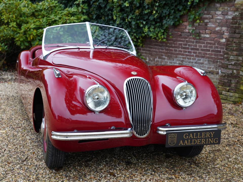 Afbeelding 20/50 van Jaguar XK 120 OTS (Alloy) (1949)