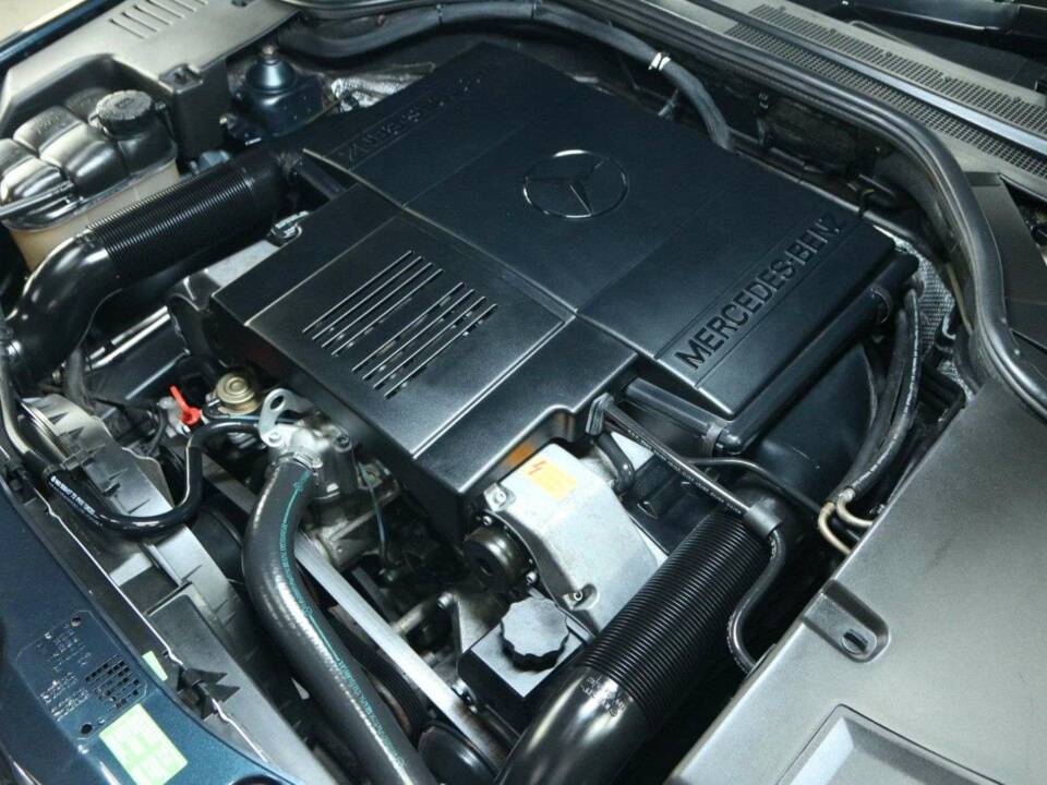 Bild 41/50 von Mercedes-Benz CL 420 (1998)