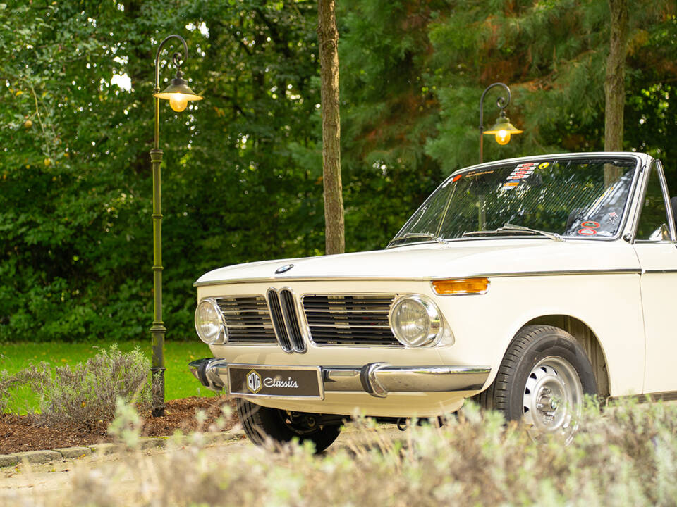 Afbeelding 3/76 van BMW 2002 Convertible (1971)