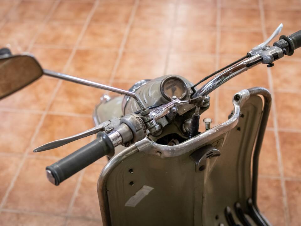 Image 9/16 of Puch R 125 (1900)