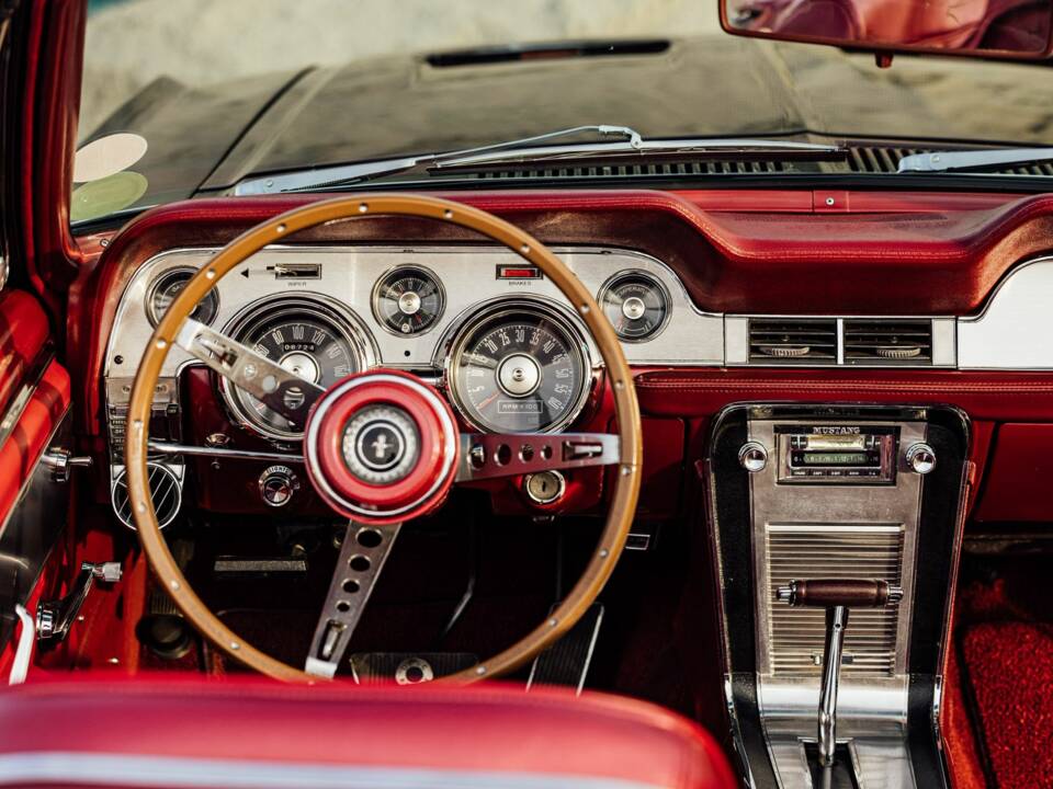 Image 25/36 of Ford Mustang 289 GTA (1967)