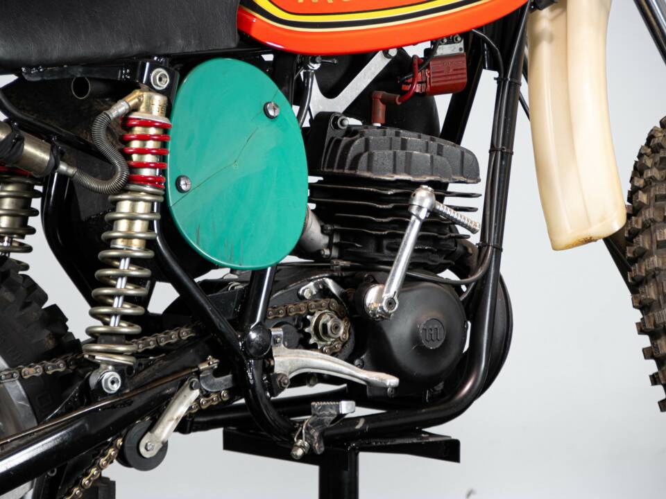 Bild 34/49 von Montesa Cappra 250 VB (1975)
