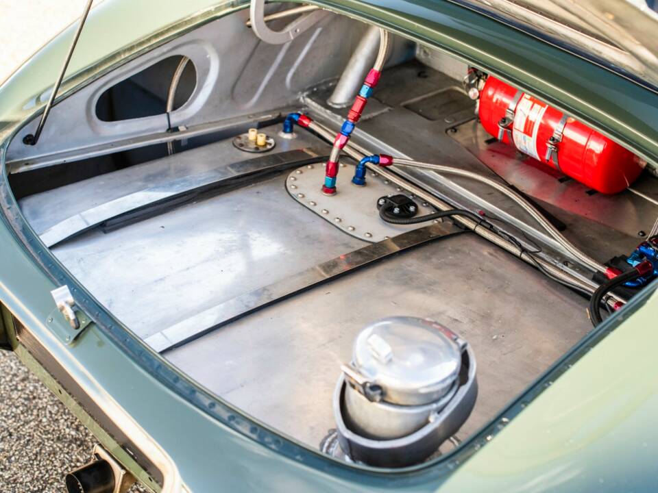 Imagen 17/20 de Jaguar E-Type 4.2 (1965)