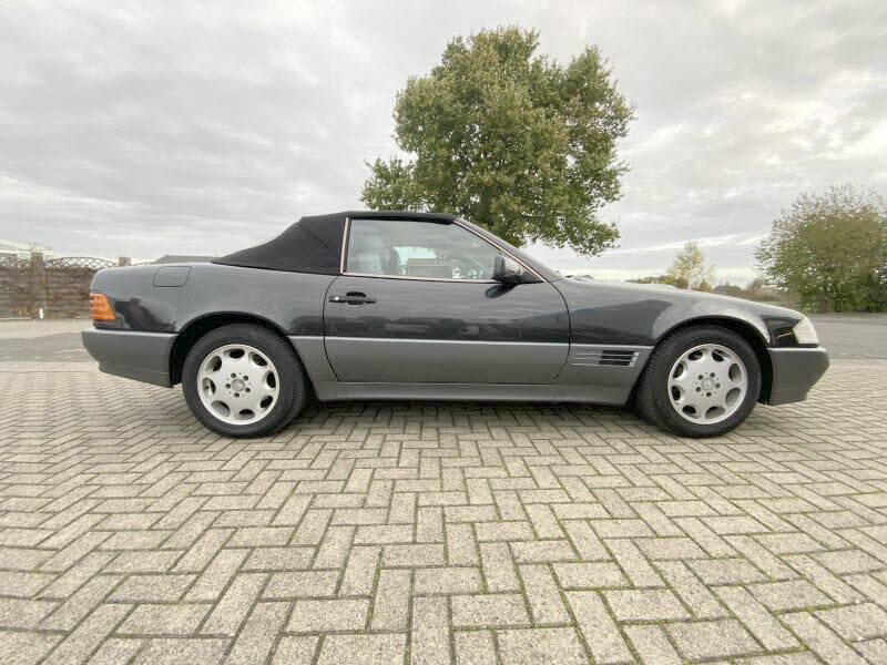 Image 1/12 de Mercedes-Benz 300 SL (1992)