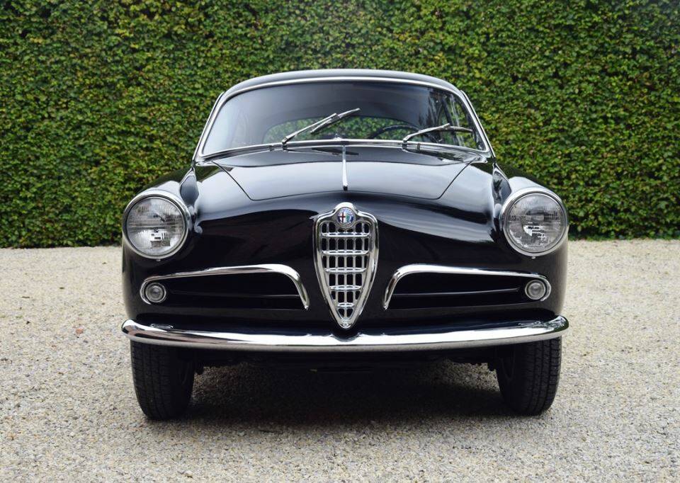 Image 2/21 of Alfa Romeo Giulietta Sprint (1957)