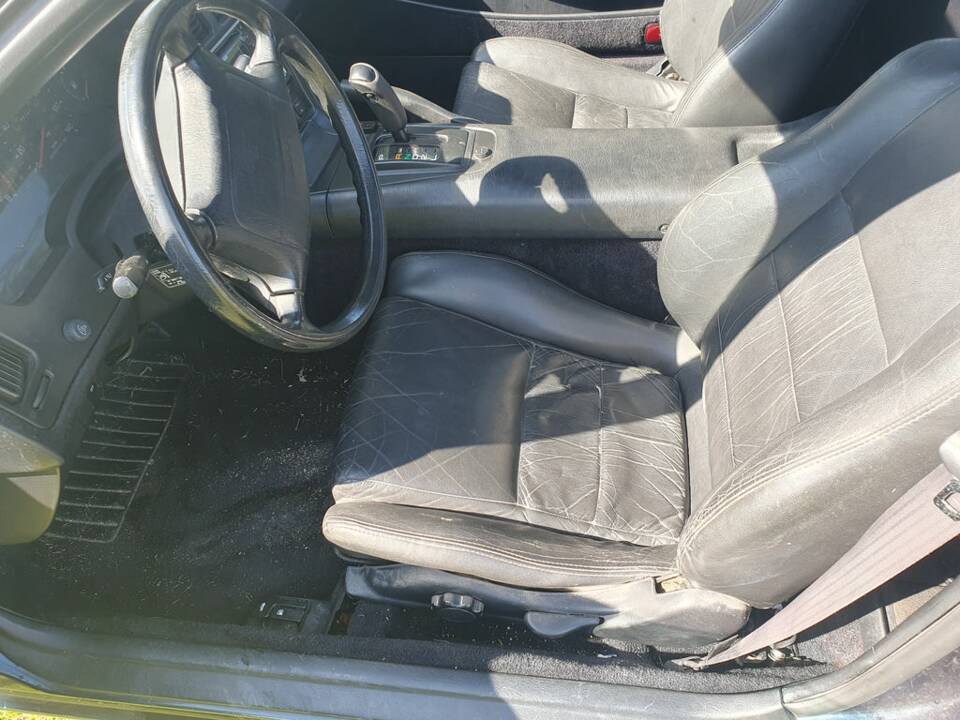 Bild 2/8 von Toyota MR2 2.0 Turbo (1992)