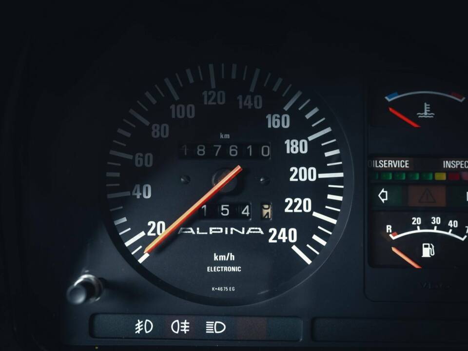 Image 10/15 of ALPINA B9 3.5 (1983)