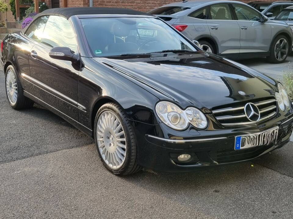 Bild 21/29 von Mercedes-Benz CLK 200 K (2006)