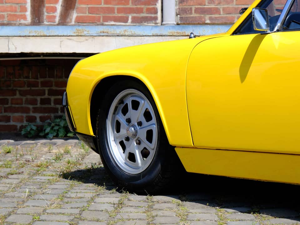 Image 84/88 of Porsche 914/4  2.0 (1976)