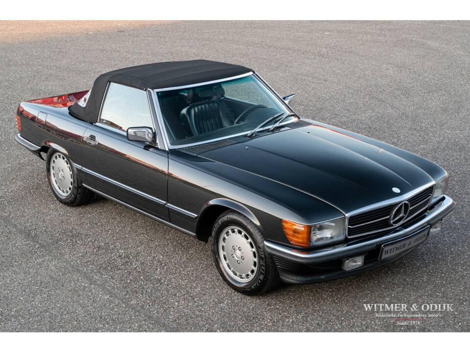 Image 2/32 de Mercedes-Benz 300 SL (1988)