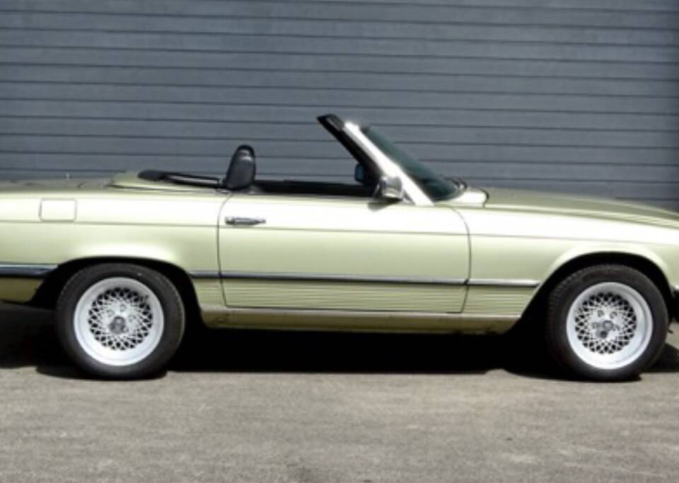 Image 3/7 de Mercedes-Benz 280 SL (1979)