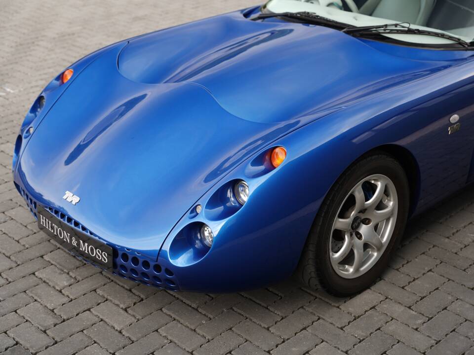 Image 28/50 of TVR Tuscan S (2000)