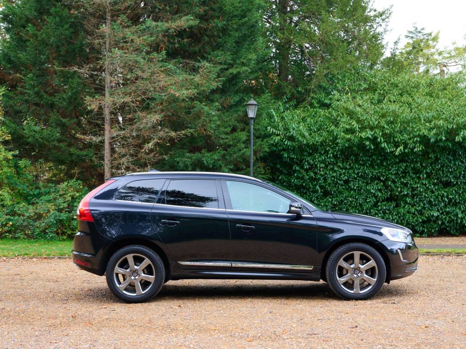 Bild 22/50 von Volvo XC60 T6 (2014)
