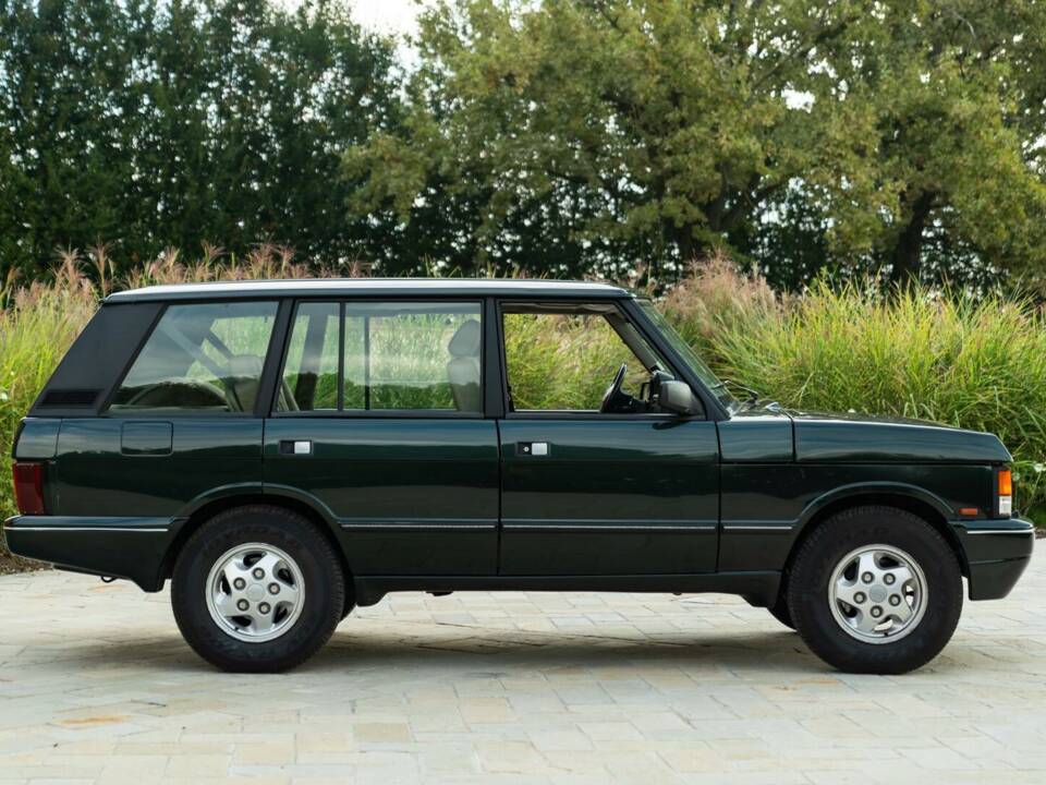 Image 14/50 of Land Rover Range Rover 4.2 LSE (1994)