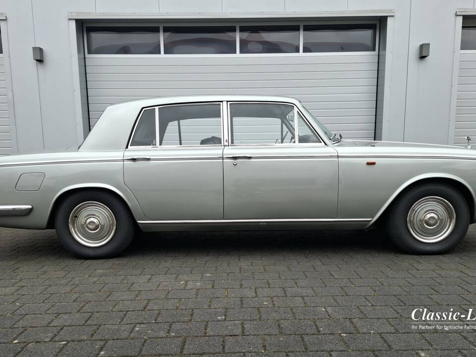 Imagen 2/28 de Rolls-Royce Silver Shadow I (1970)