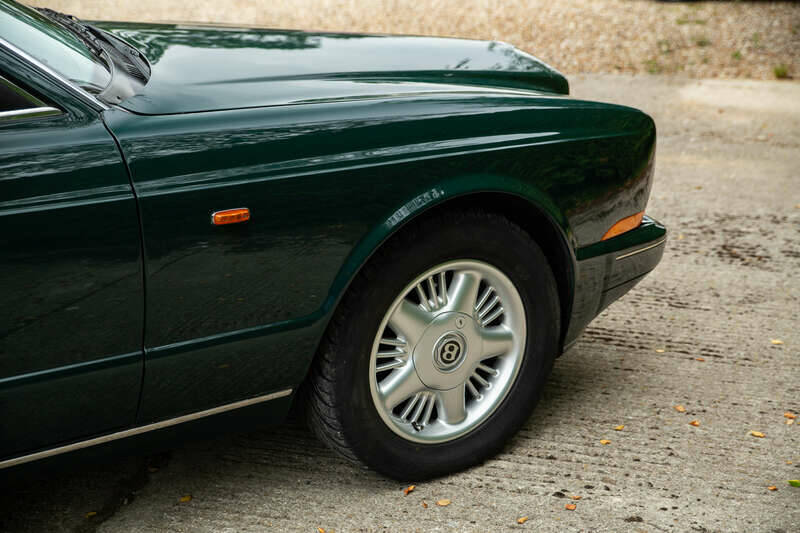 Afbeelding 29/50 van Bentley Continental S (1996)