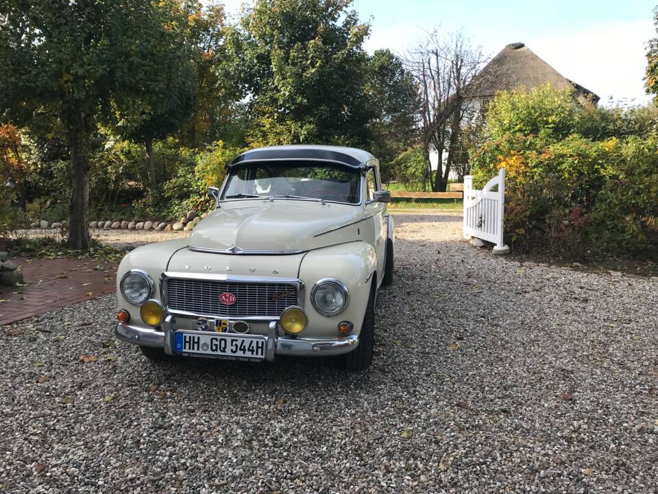 Image 2/4 of Volvo PV 544 (1966)