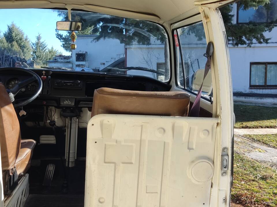 Imagen 6/50 de Volkswagen T2b panel van (1979)