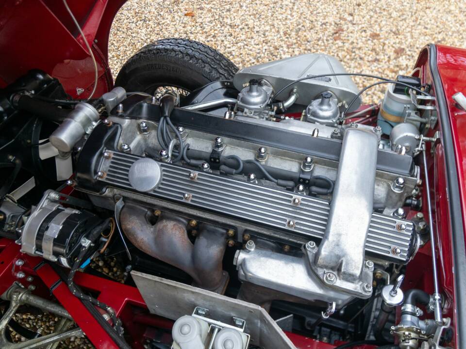 Imagen 35/50 de Jaguar Type E (2+2) (1969)