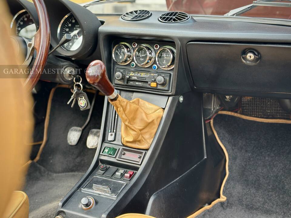 Image 52/100 of Alfa Romeo 2000 Spider Veloce (1980)