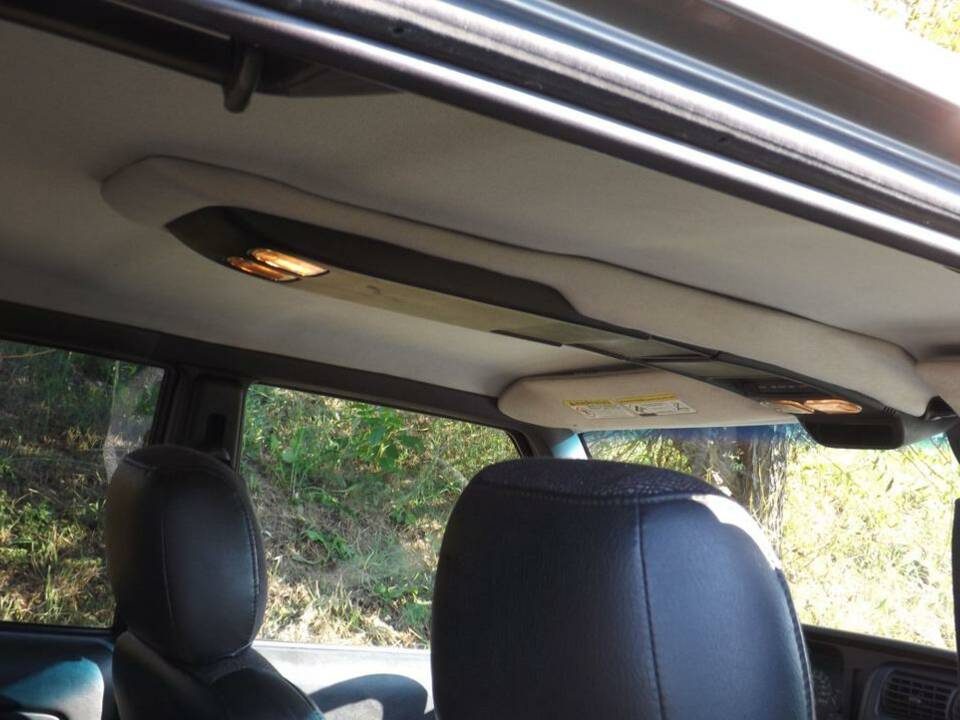 Imagen 32/50 de Jeep Cherokee 2.5 TD (2000)