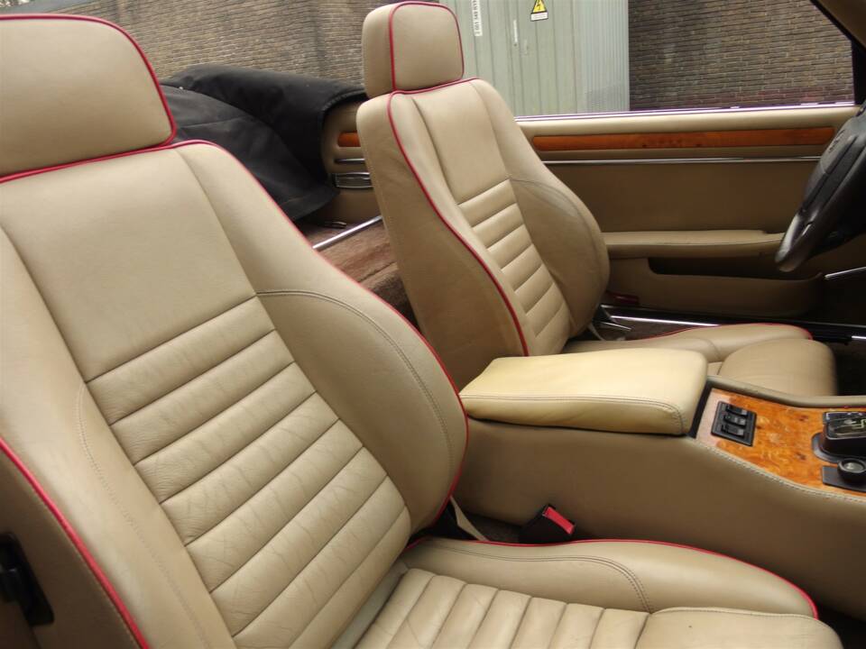 Image 48/99 de Jaguar XJS 5.3 V12 (1990)