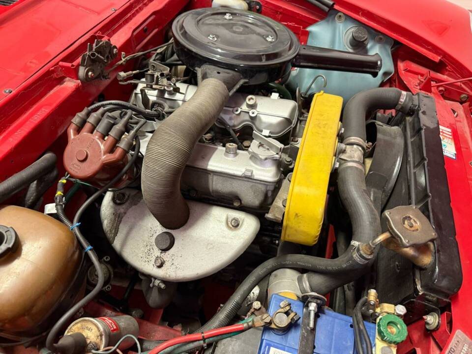 Image 49/50 de FIAT 124 Spider CS1 (1978)