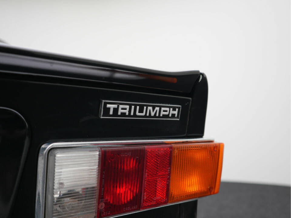 Image 25/33 of Triumph TR 6 (1969)