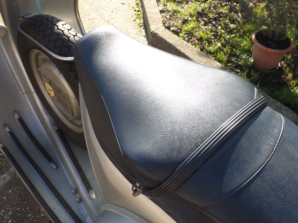 Afbeelding 23/35 van Piaggio Vespa 150 GS (1958)