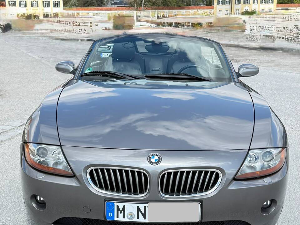 Bild 2/20 von BMW Z4 3.0i (2003)