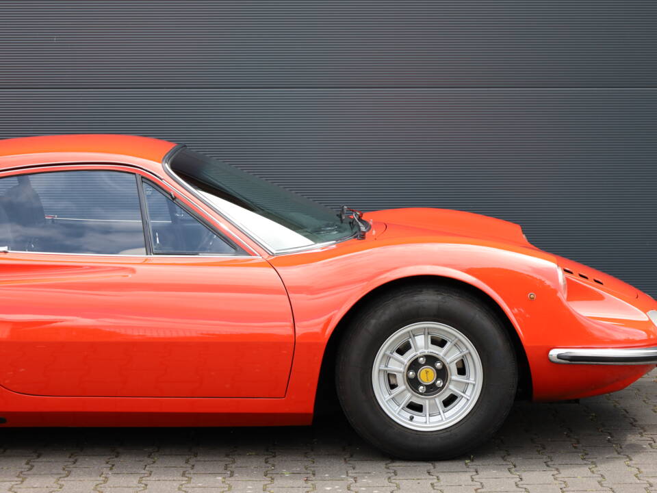 Bild 28/35 von Ferrari Dino 246 GT (1972)